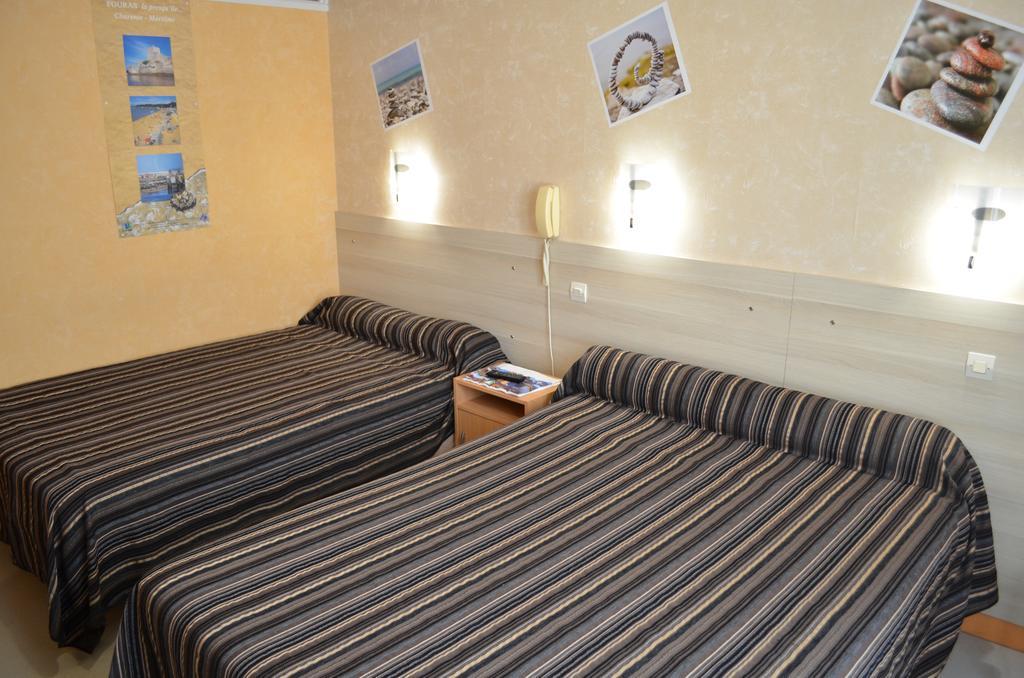 Hotel De L'Arrivee Фура Экстерьер фото
